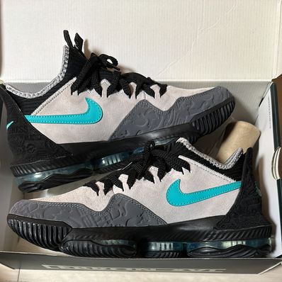 atmos × Nike LeBron 16 "Clear Jade"