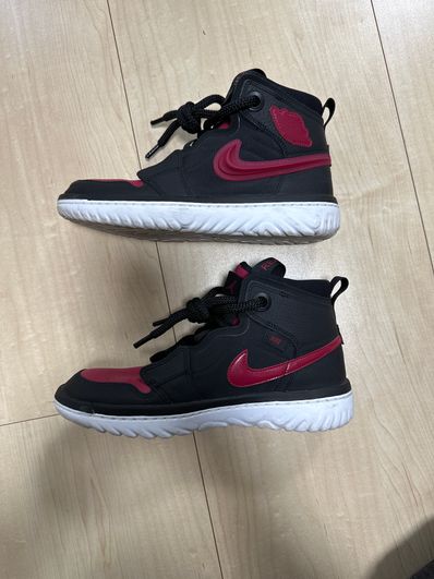 Nike Air Jordan 1 High React "Black Noble Red"
