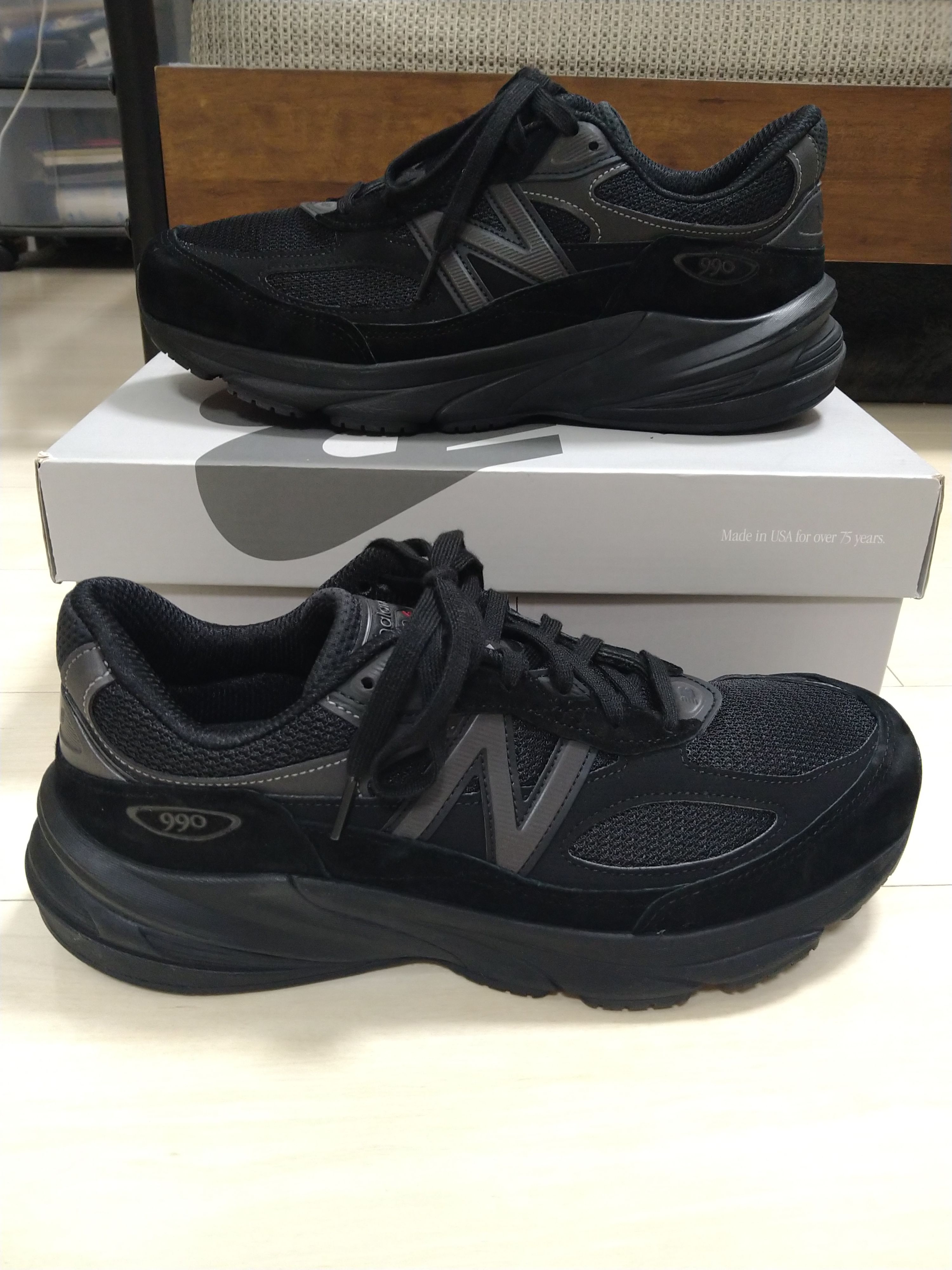 New Balance 990V6 "Triple Black"