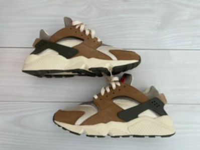 Stussy × Nike Air Huarache "Desert Oak"