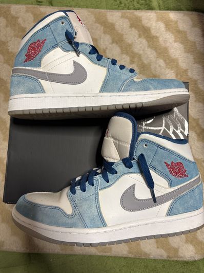 Nike Air Jordan 1 Mid SE "White/Hyper Royal/Red"
