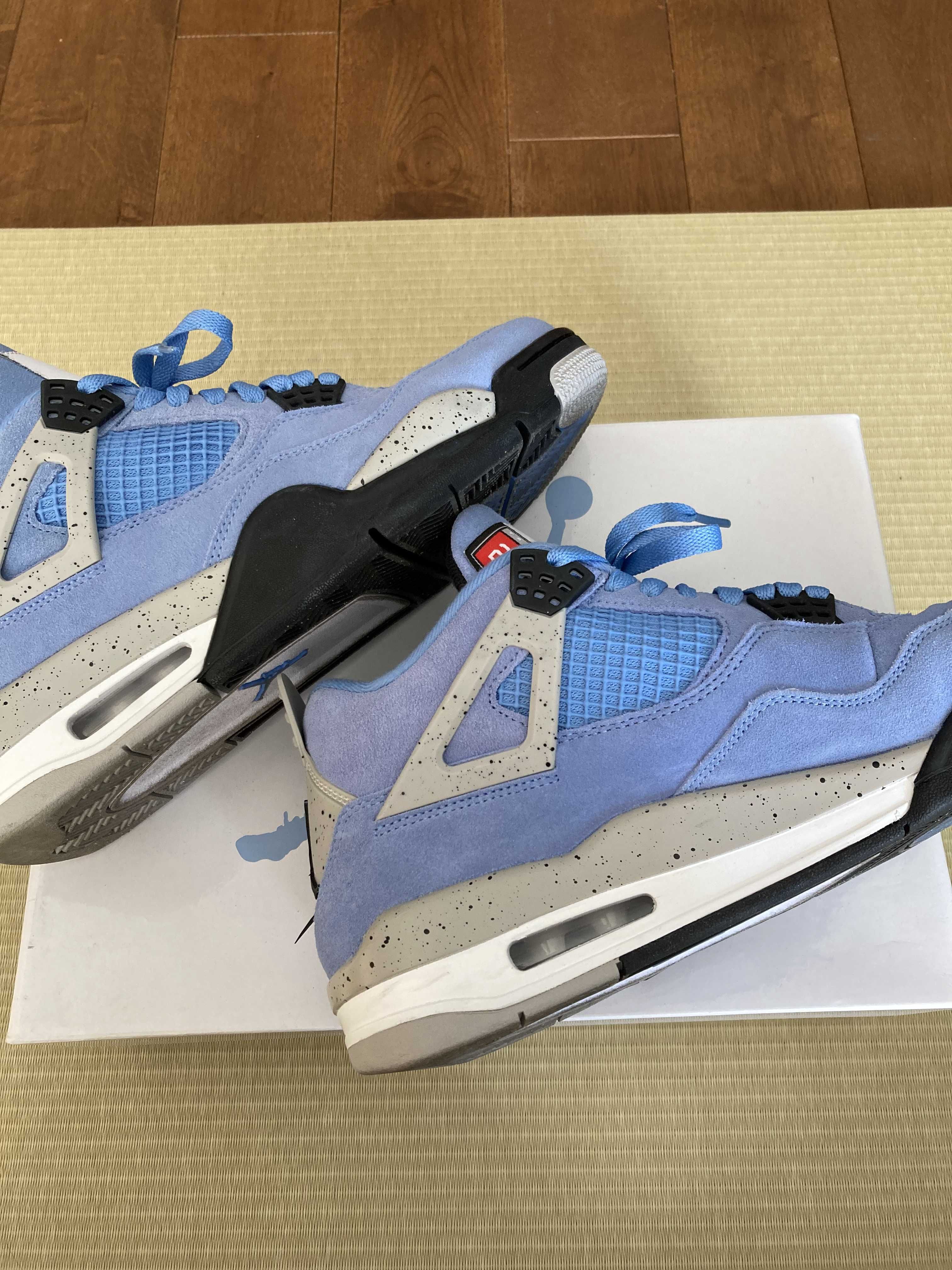Nike Air Jordan 4 "University Blue"