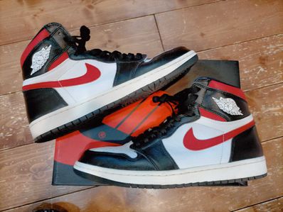 Nike Air Jordan 1 Retro High "Black/White/Sail/Gym Red"