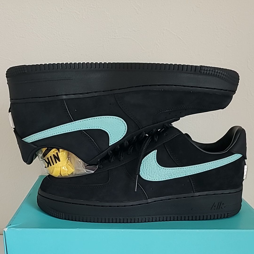 Tiffany & Co. × Nike Air Force 1 Low "1837"