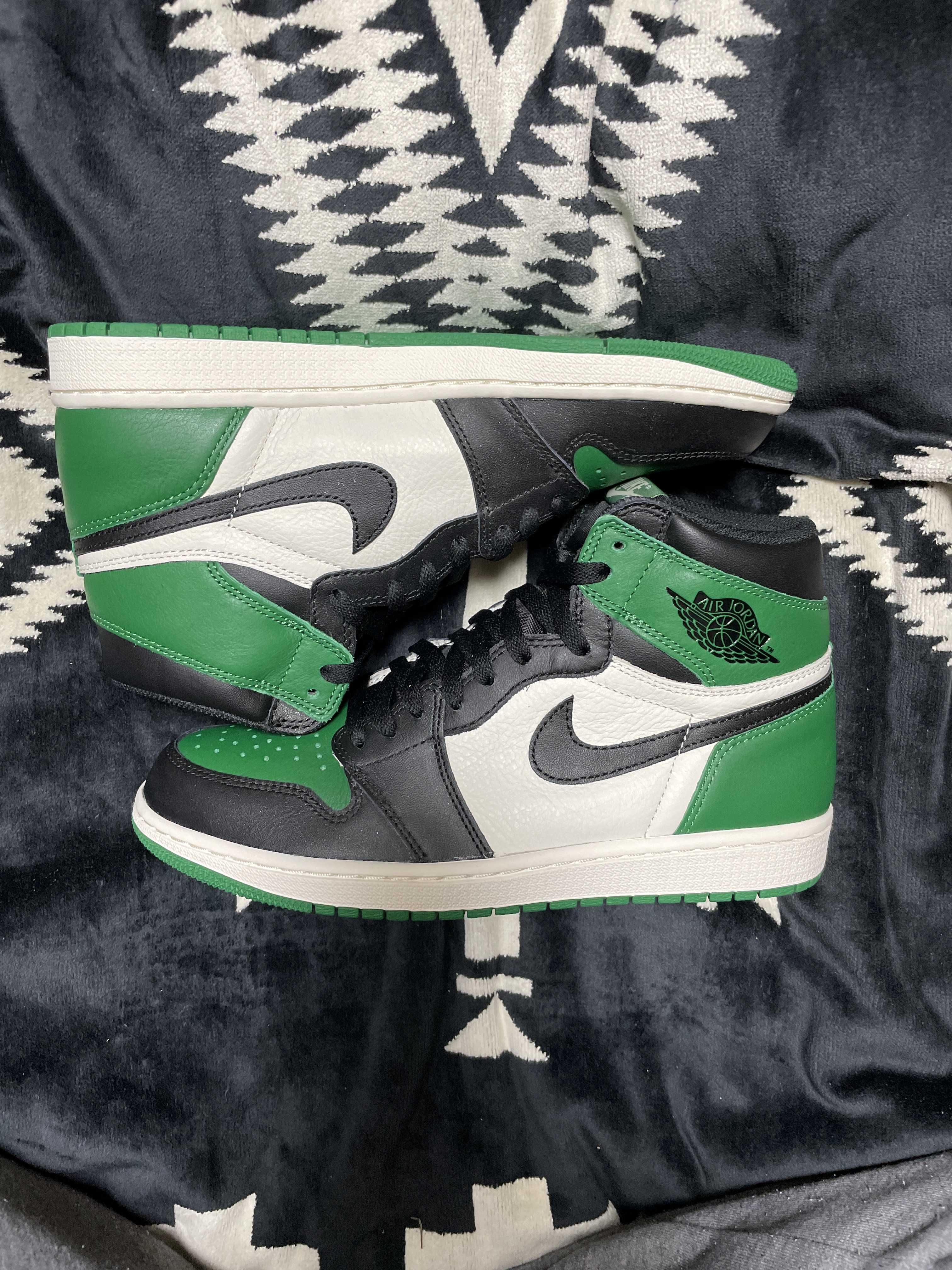 Nike Air Jordan 1 Retro High OG "Pine Green"(2018)