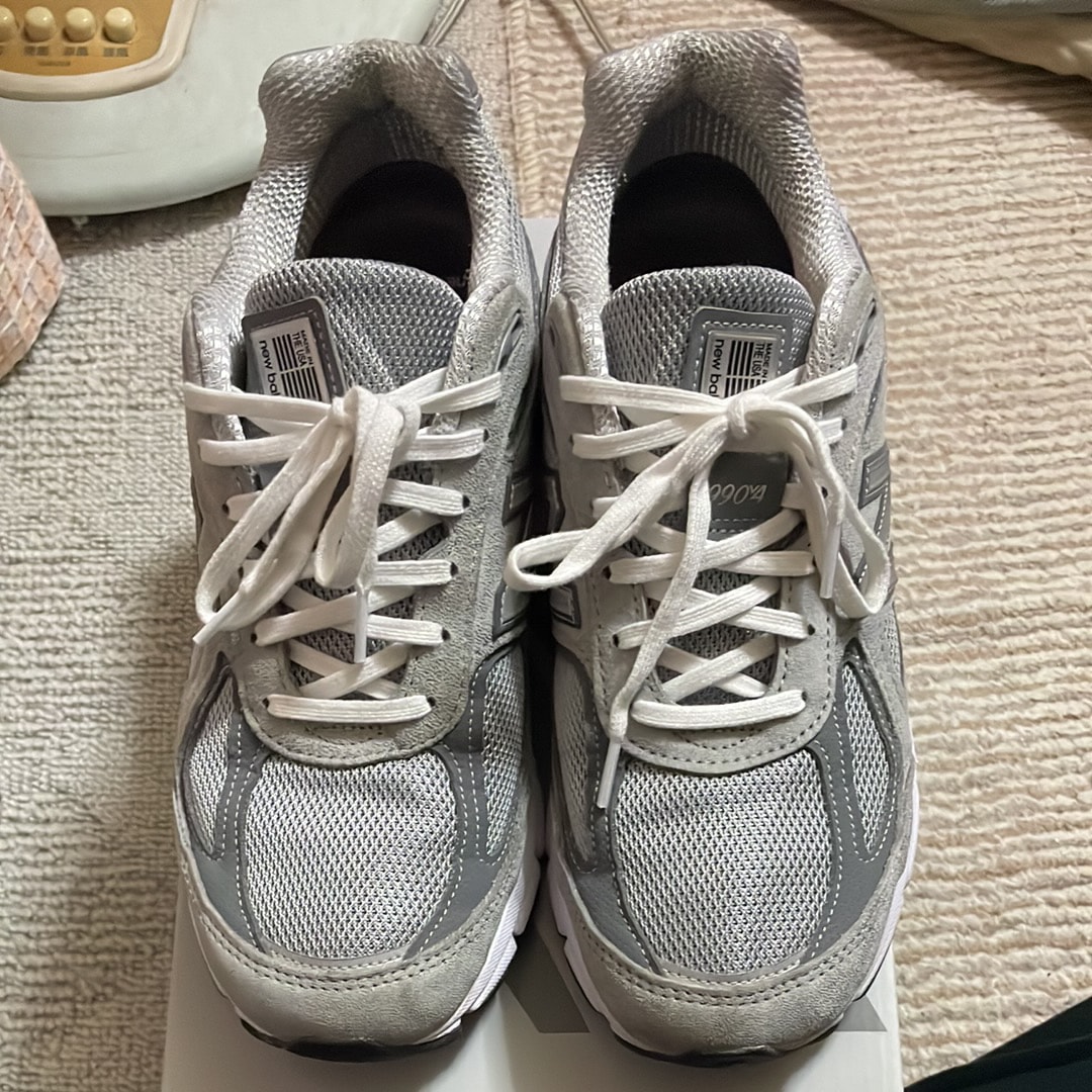 ニューバランス 990V4 "グレー シルバー"