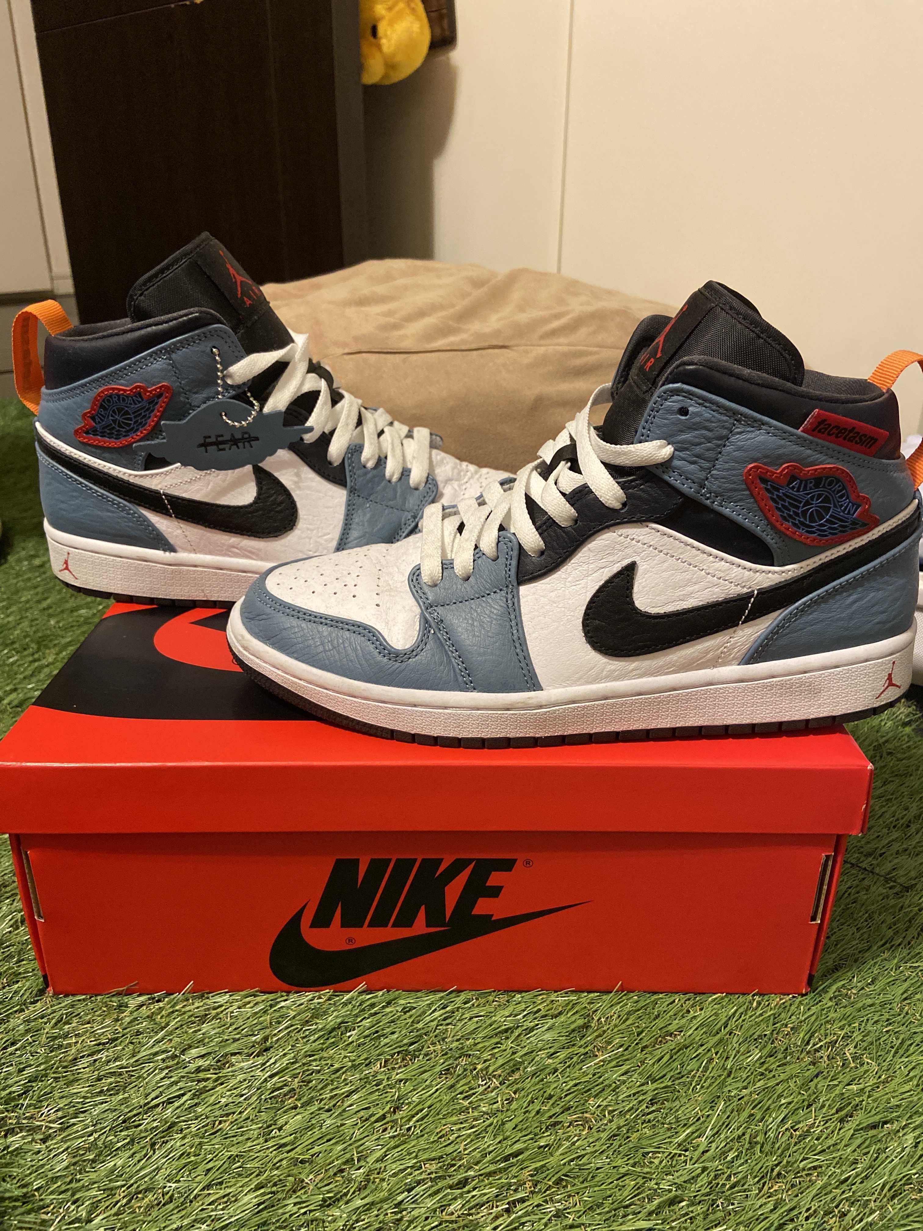 FACETASM × Nike Air Jordan 1 Mid "White/Navy"