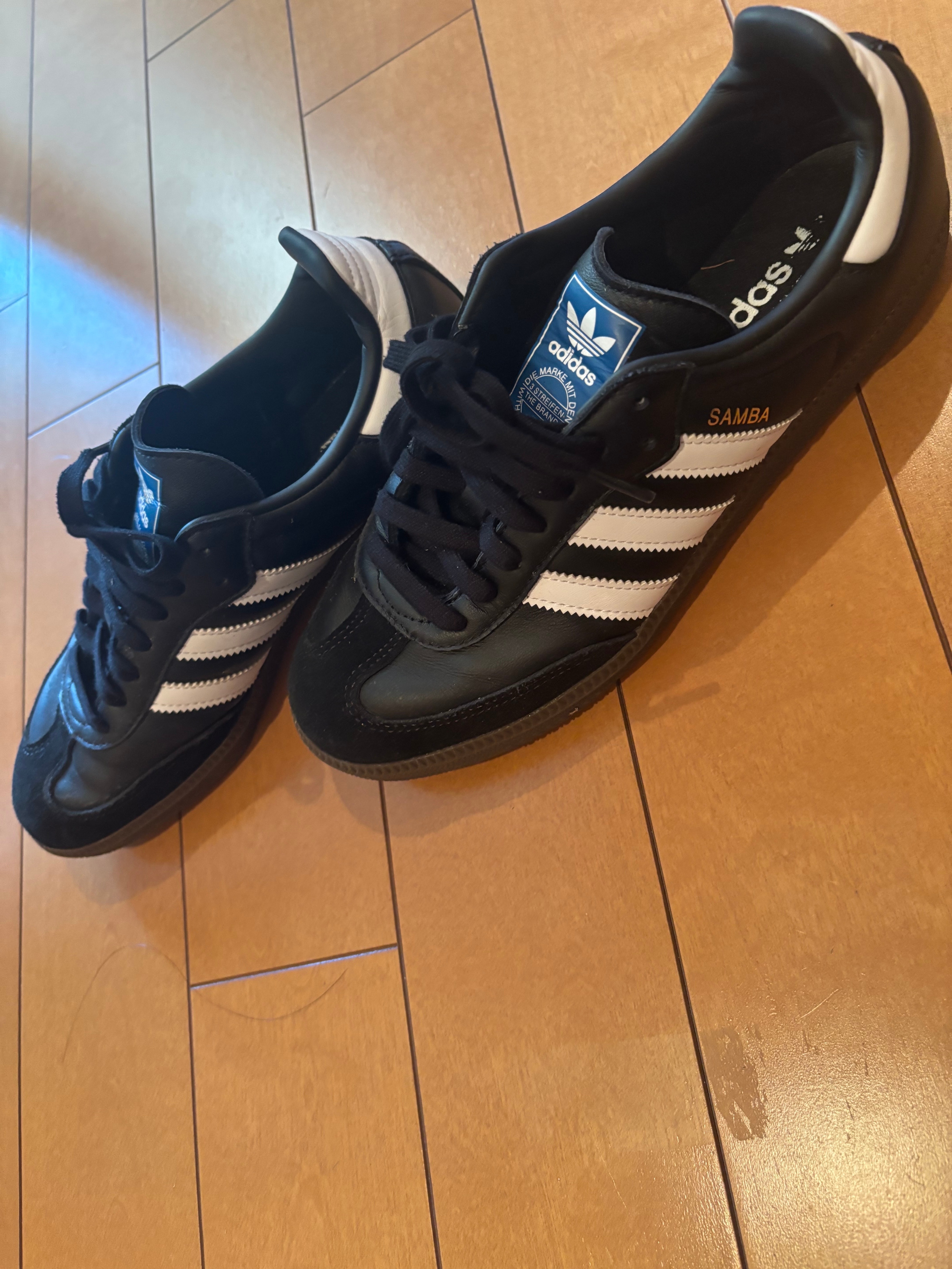 アディダス サンバ OG "コアブラック/クラウドホワイト/ガム"