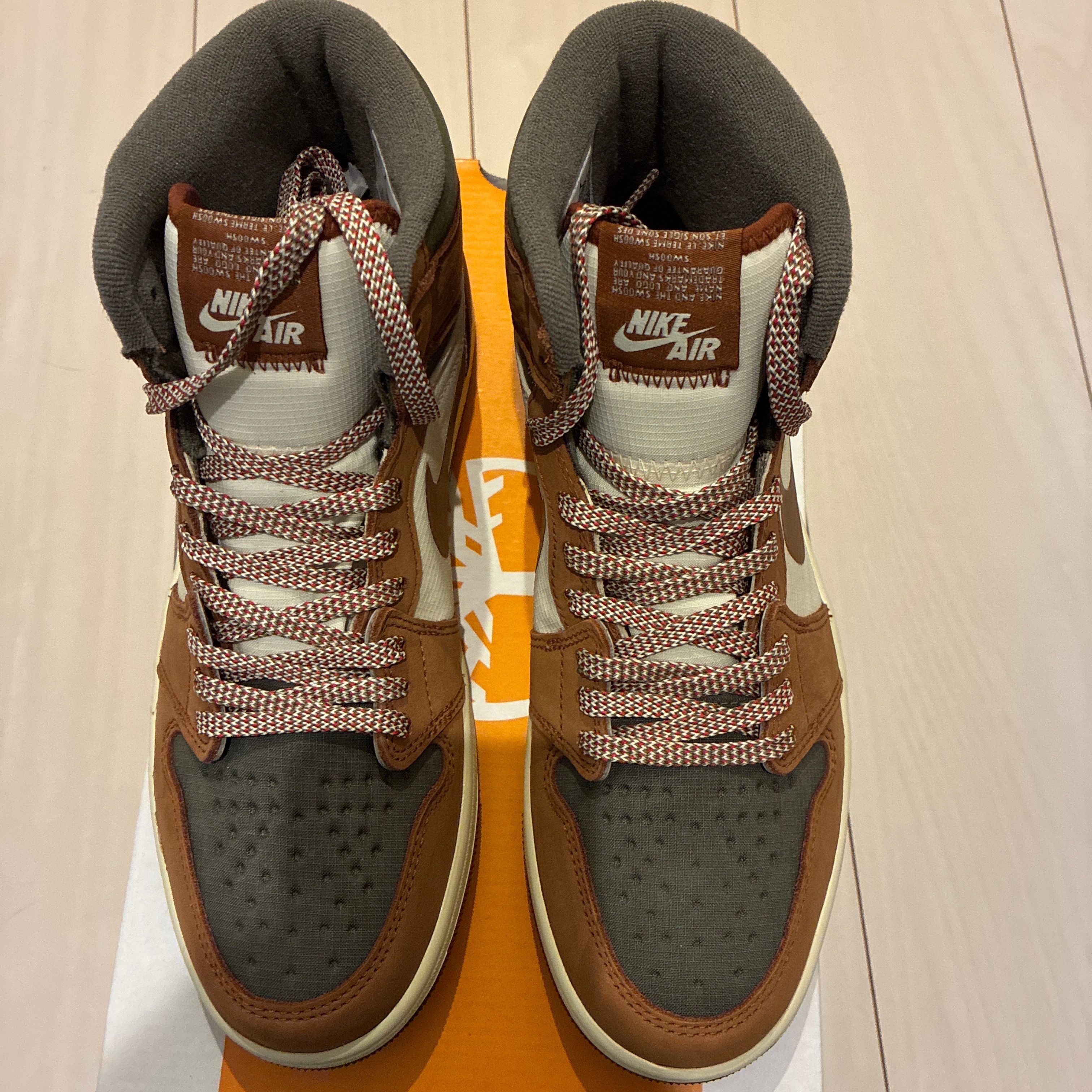 ナイキ エアジョーダン1 エレメント ゴアテックス "レジェンドコーヒー"