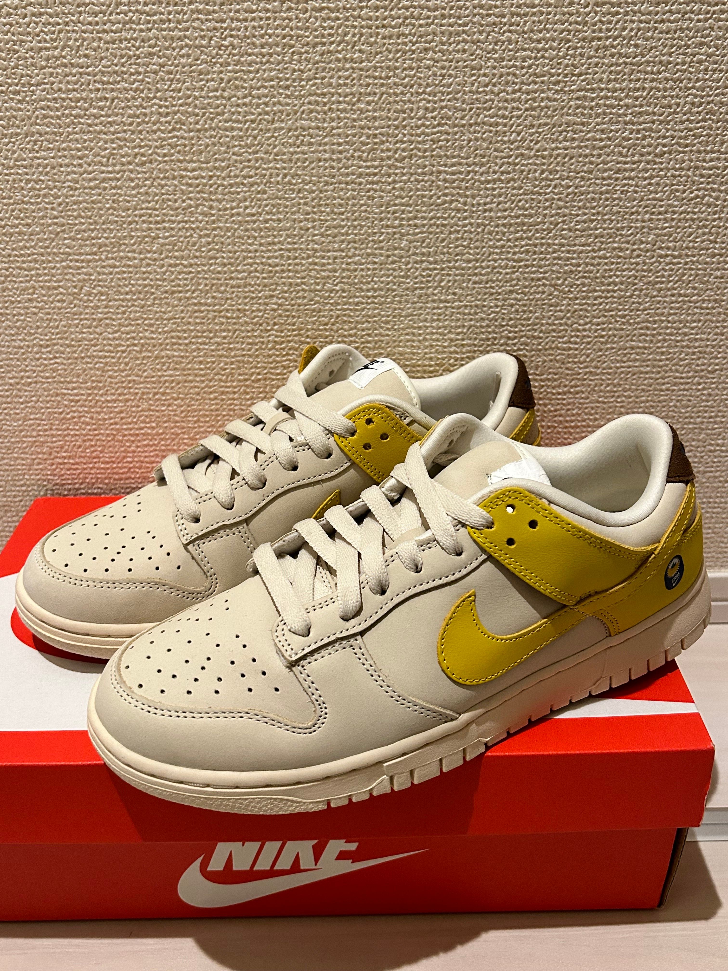 Nike Women's Dunk Low "Banana"