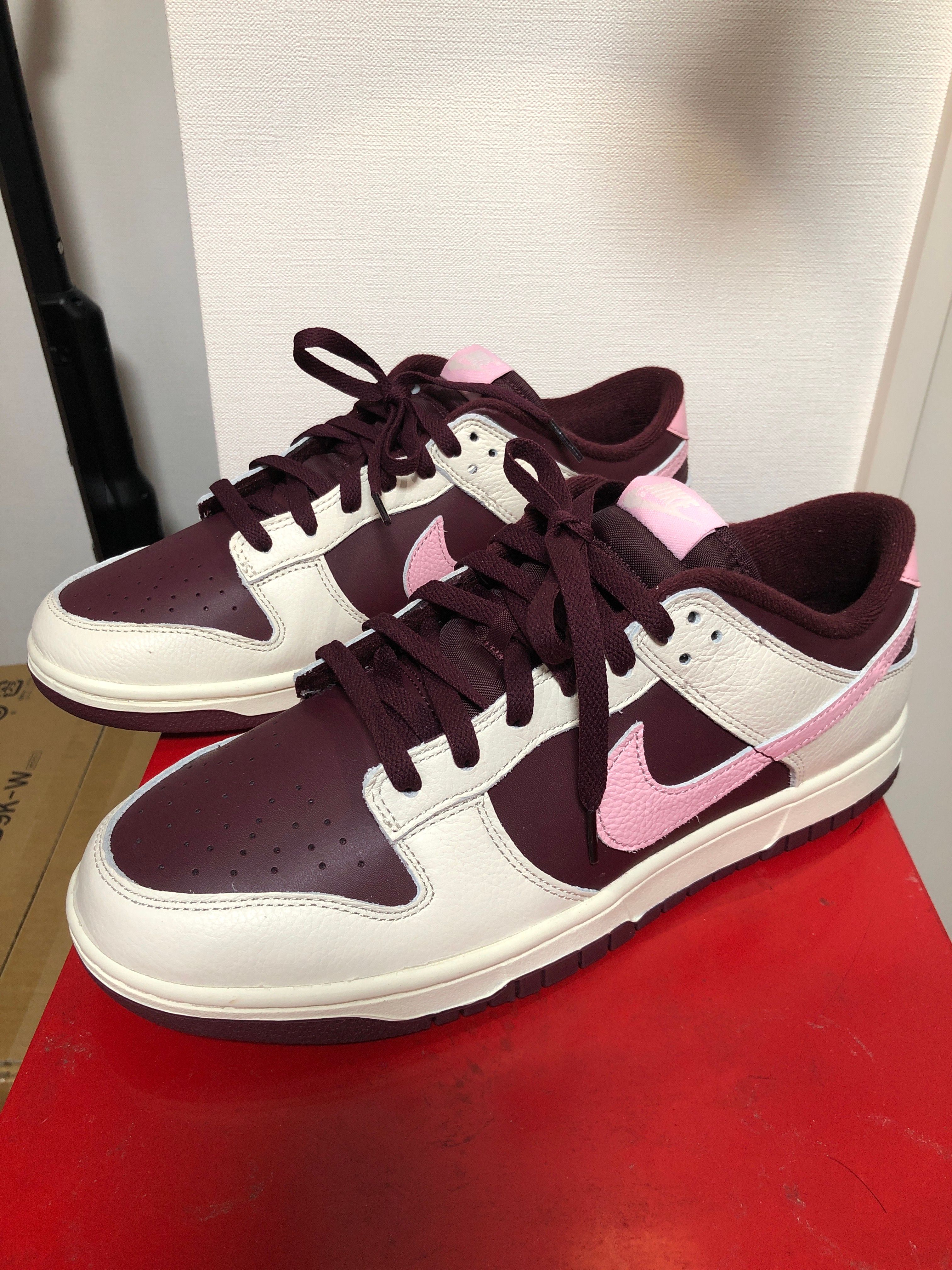 Nike Dunk Low "Valentine’s Day" (2023)