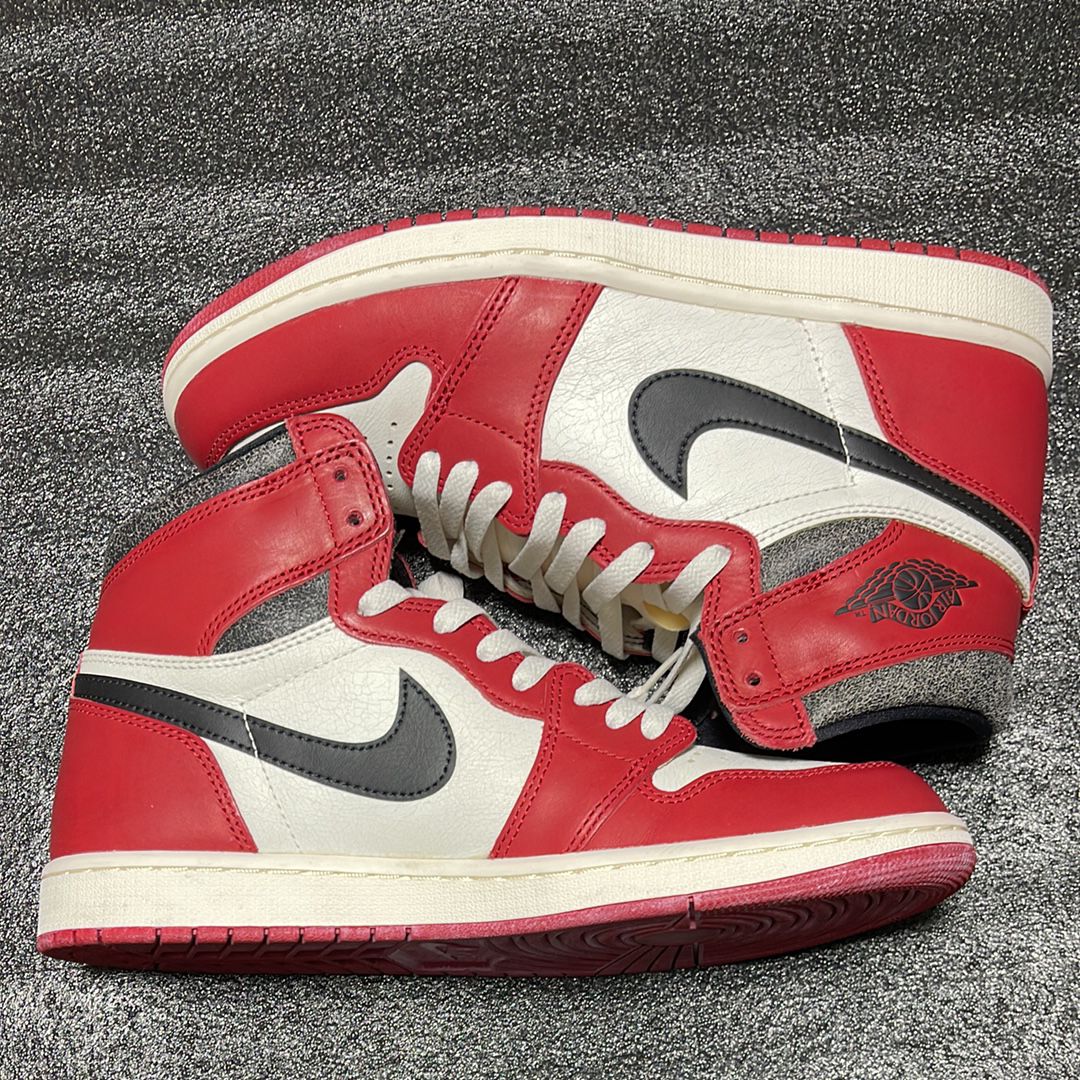 Nike Air Jordan 1 High OG "Lost & Found/Chicago"