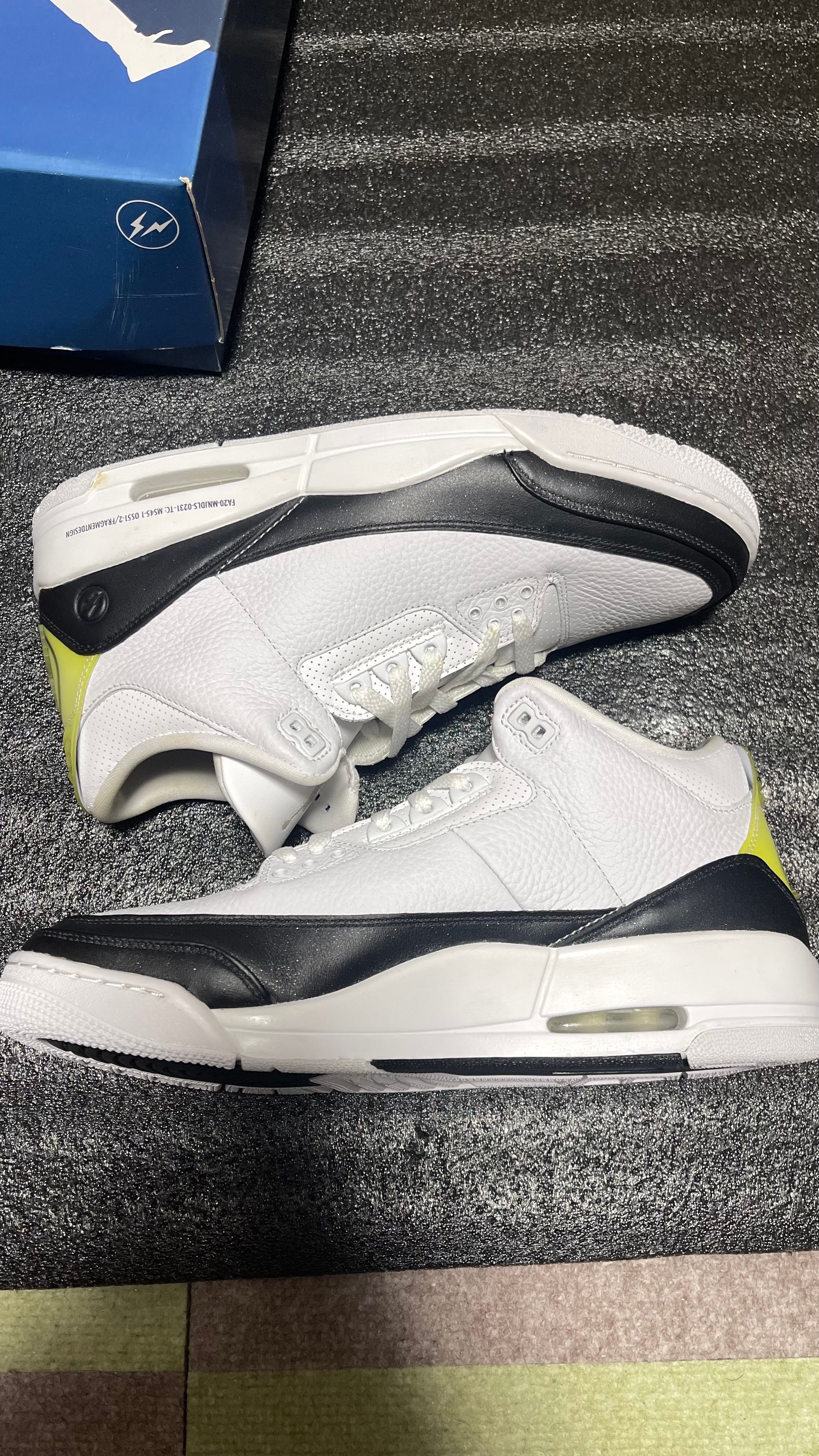 Fragment × Nike Air Jordan 3 "White/Black"
