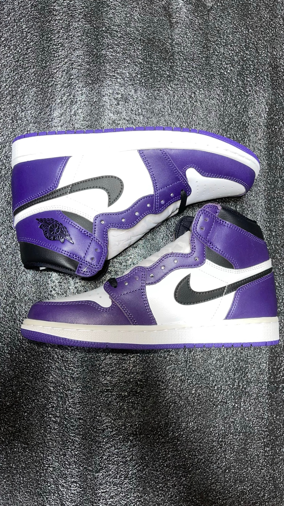 Nike Air Jordan 1 Retro High OG "Court Purple/White/Black" (2020)