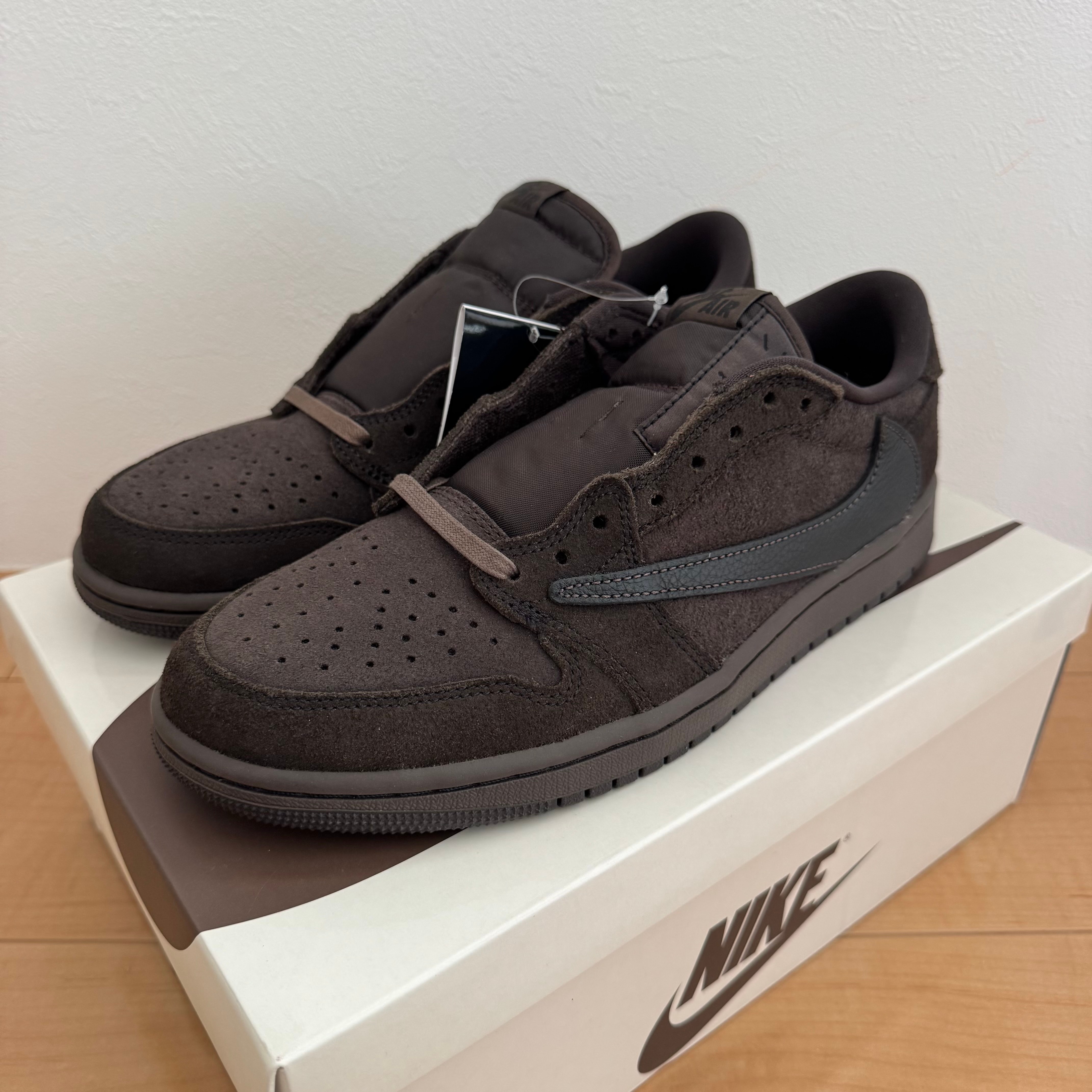 Travis Scott × Nike Air Jordan 1 Low OG SP "Velvet Brown and Dark Mocha"