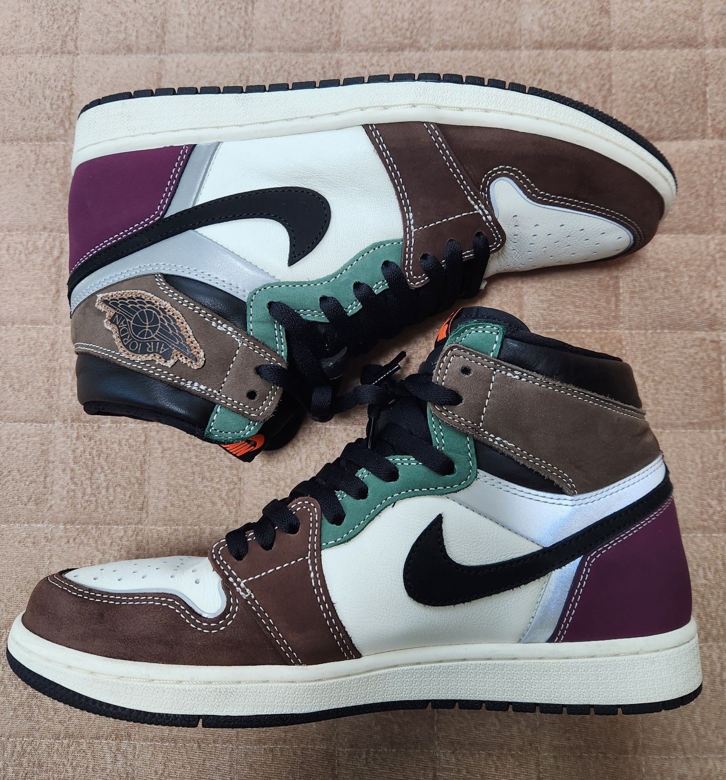 Nike Air Jordan 1 High OG "Hand Crafted"