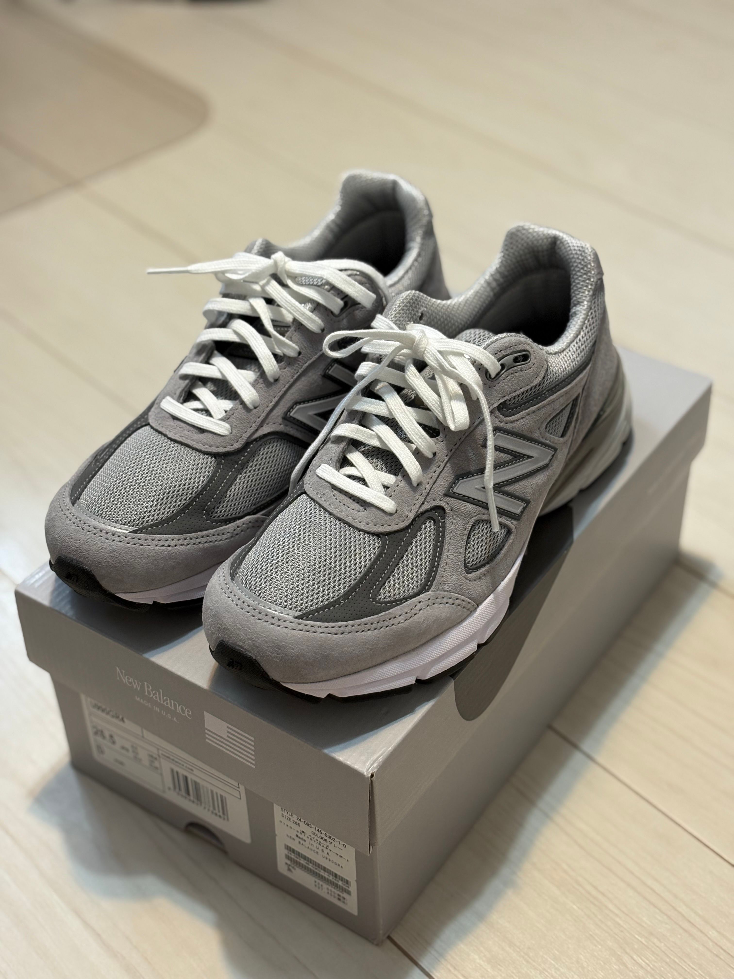 New Balance 990V4 "Grey Silver"