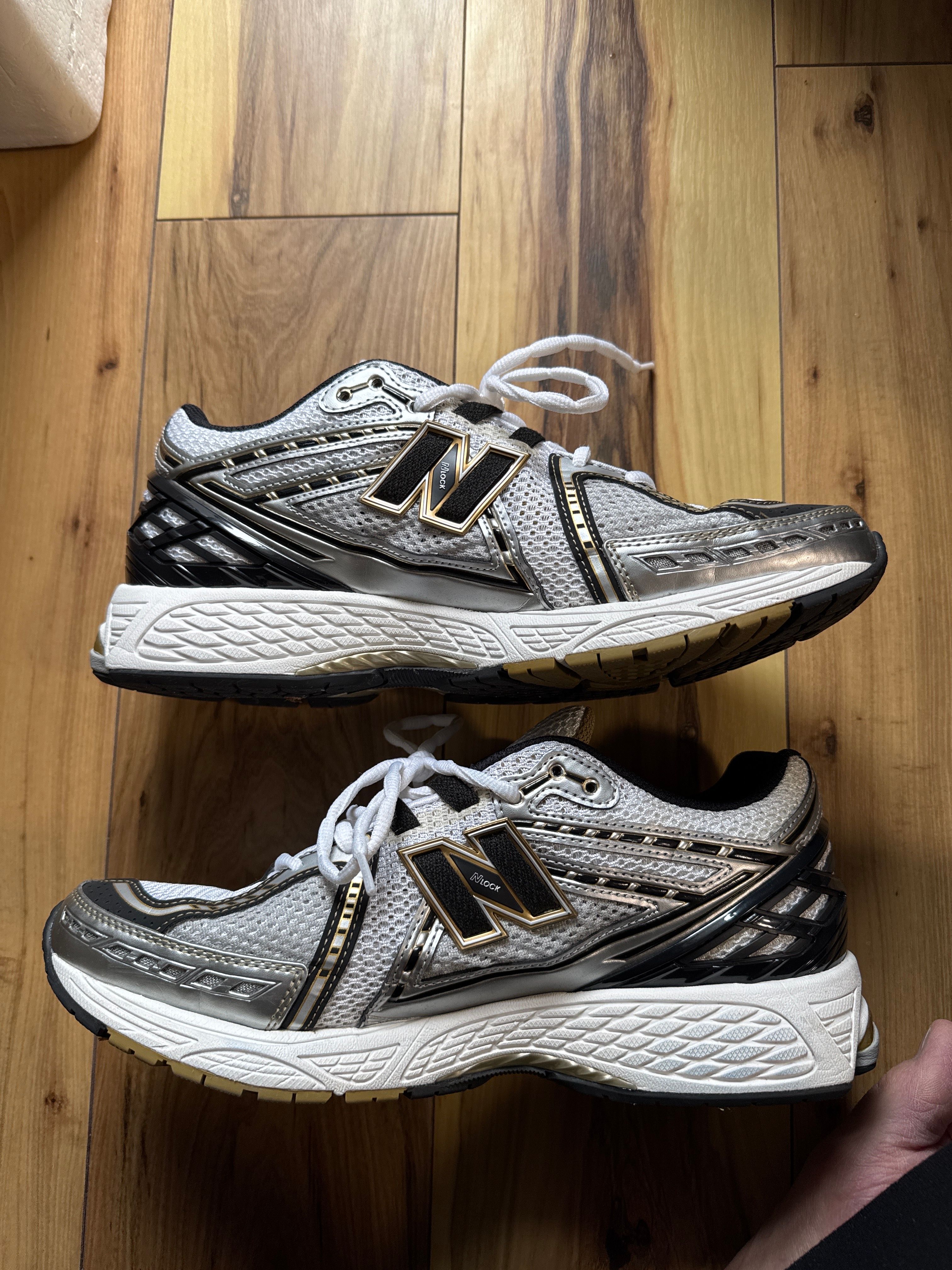 New Balance 1906R "Silver"