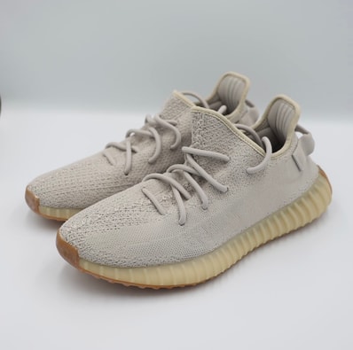 adidas YEEZY BOOST 350 V2 "Sesame"