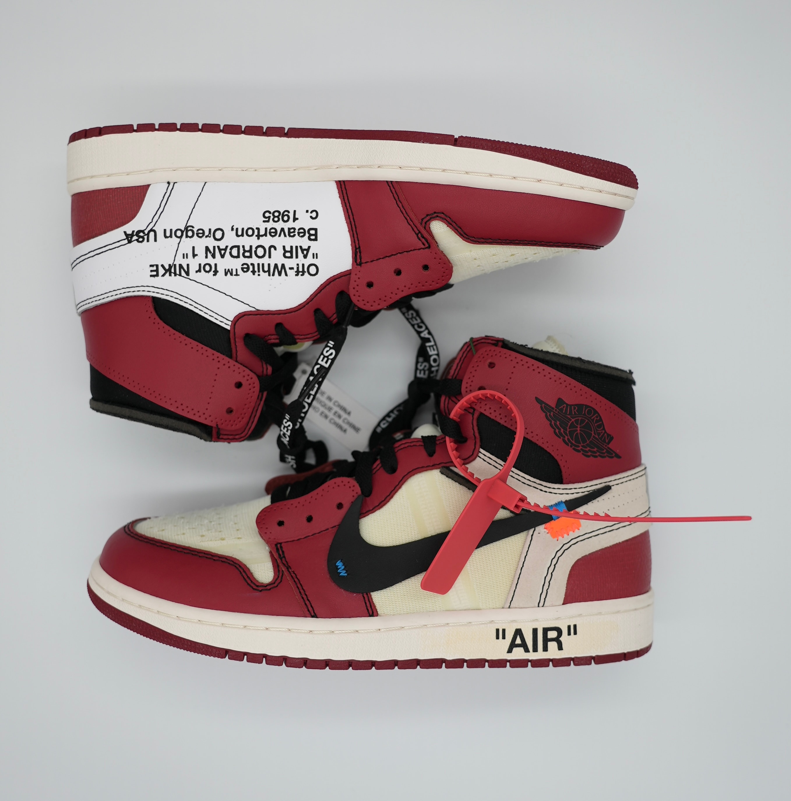 Off-White × Nike Air Jordan 1 Retro High The Ten "Chicago"