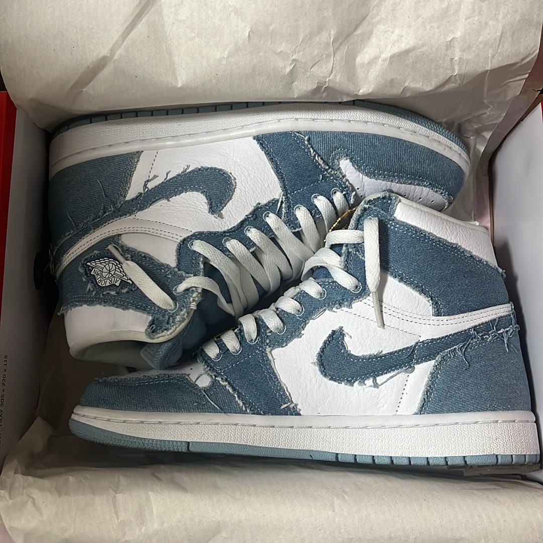 Nike Women's Air Jordan 1 High OG "Denim"