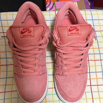 Nike SB Dunk Low "Pink Pig"