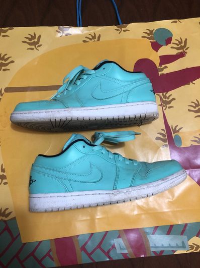 Air jordan top 1 hyper turquoise