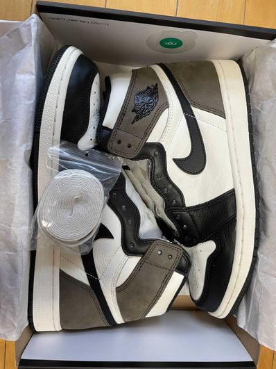 Nike Air Jordan 1 High OG "Sail/Dark Mocha/Black"