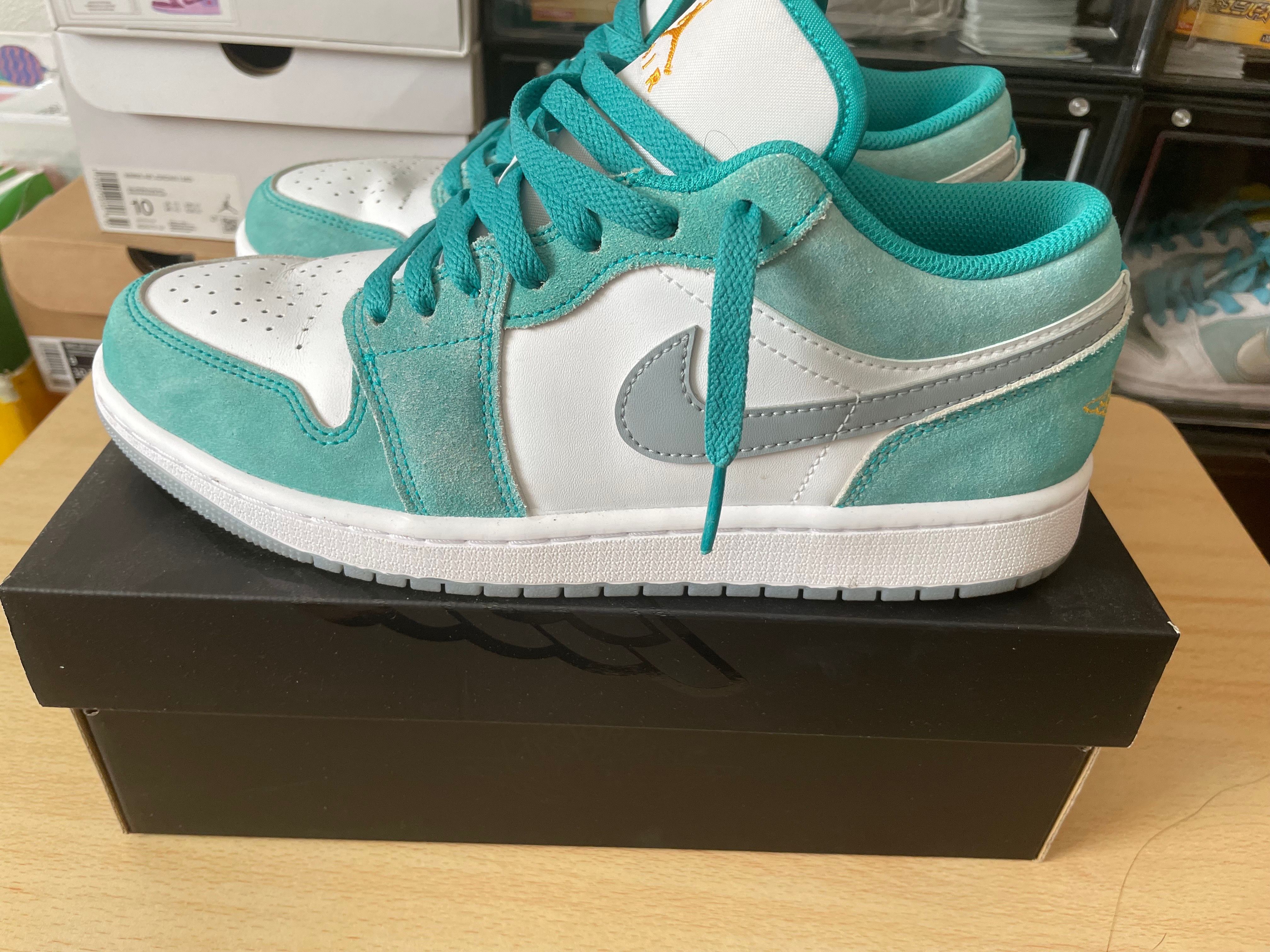 Nike Air Jordan 1 Low SE "New Emerald"