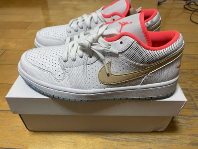 Nike Women's Air Jordan 1 Low SE "Flash Crimson"