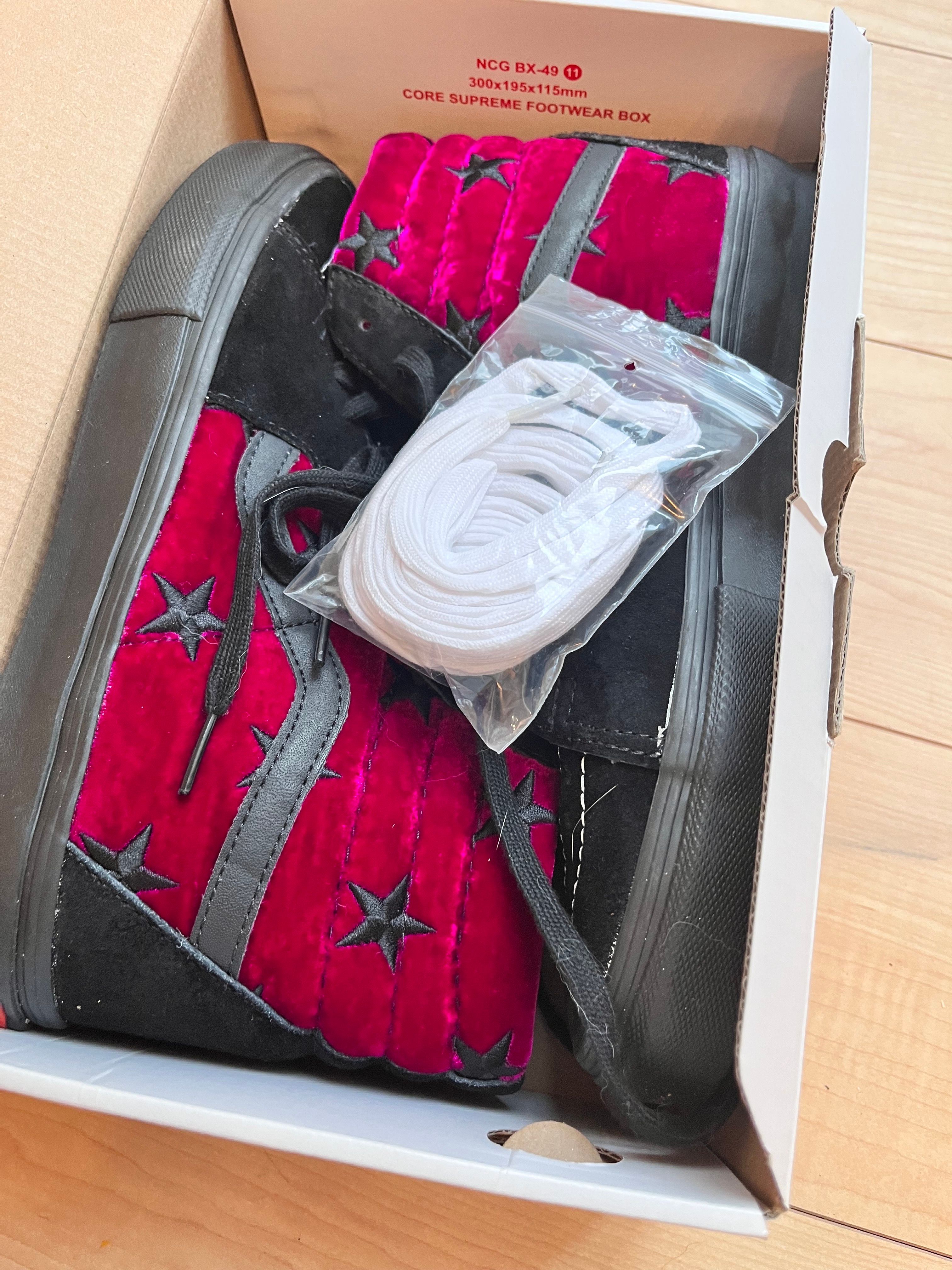 Supreme × Vans Sk8-Hi "Velvet Pink"