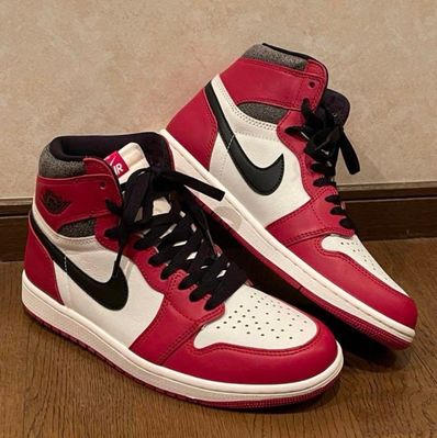 Nike Air Jordan 1 High OG "Lost & Found/Chicago"