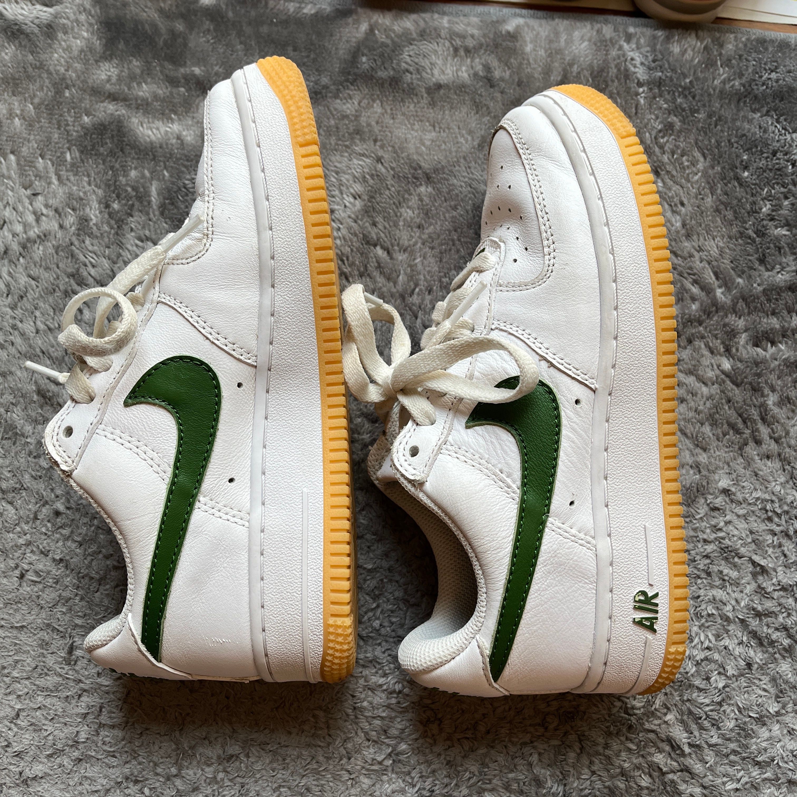 Nike Air Force 1 Low Color of the Month "Green Swooshes"