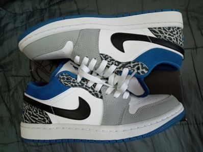 Nike Air Jordan 1 Low "True Blue"