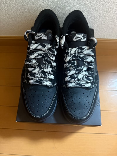Travis Scott × Nike Air Jordan 1 Low OG SP "Black Phantom"