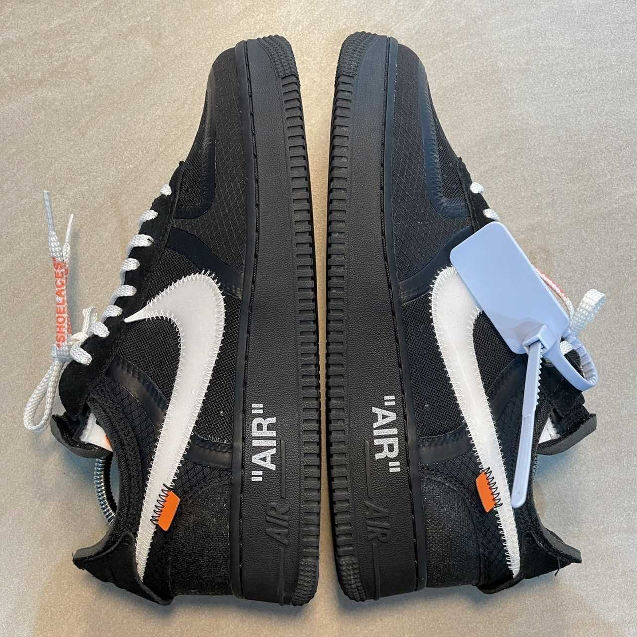 Off-White × Nike Air Force 1 Low "Black"