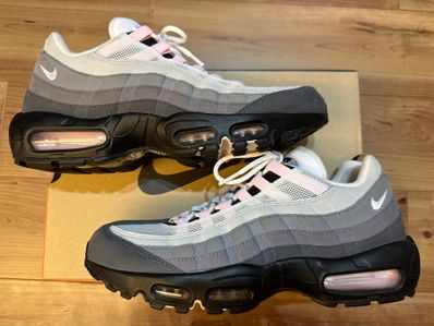 Nike Air Max 95 "Gunsmoke/Pink Foam"