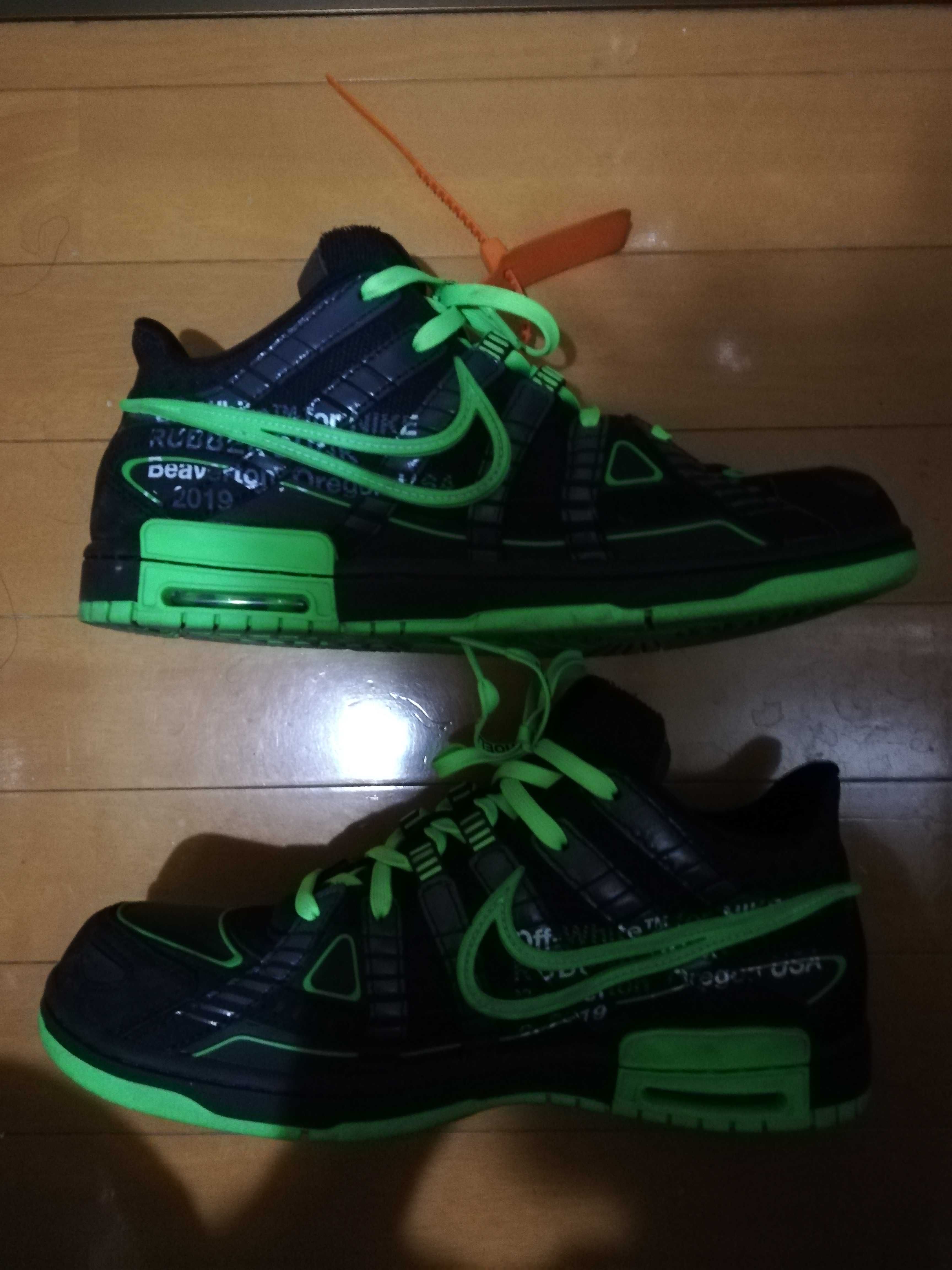 Off-White × Nike Air Rubber Dunk "Black/Green Strike"