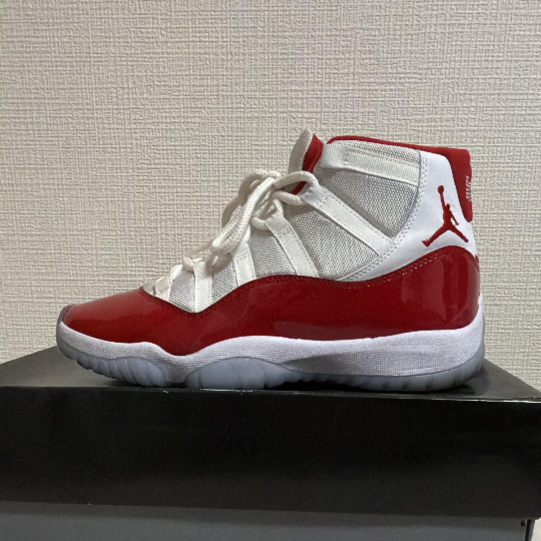 エアジョーダン11(AJ11) 人気の新作/中古通販【スニーカーダンク】