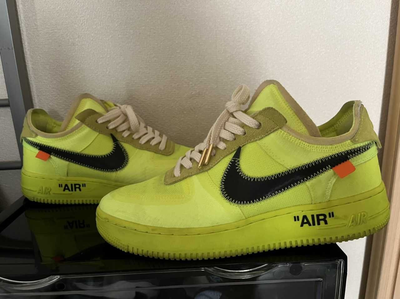 Off-White × Nike Air Force 1 Low "Volt"