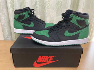 Nike Air Jordan 1 Retro High OG "Black/Pine Green" (2020)