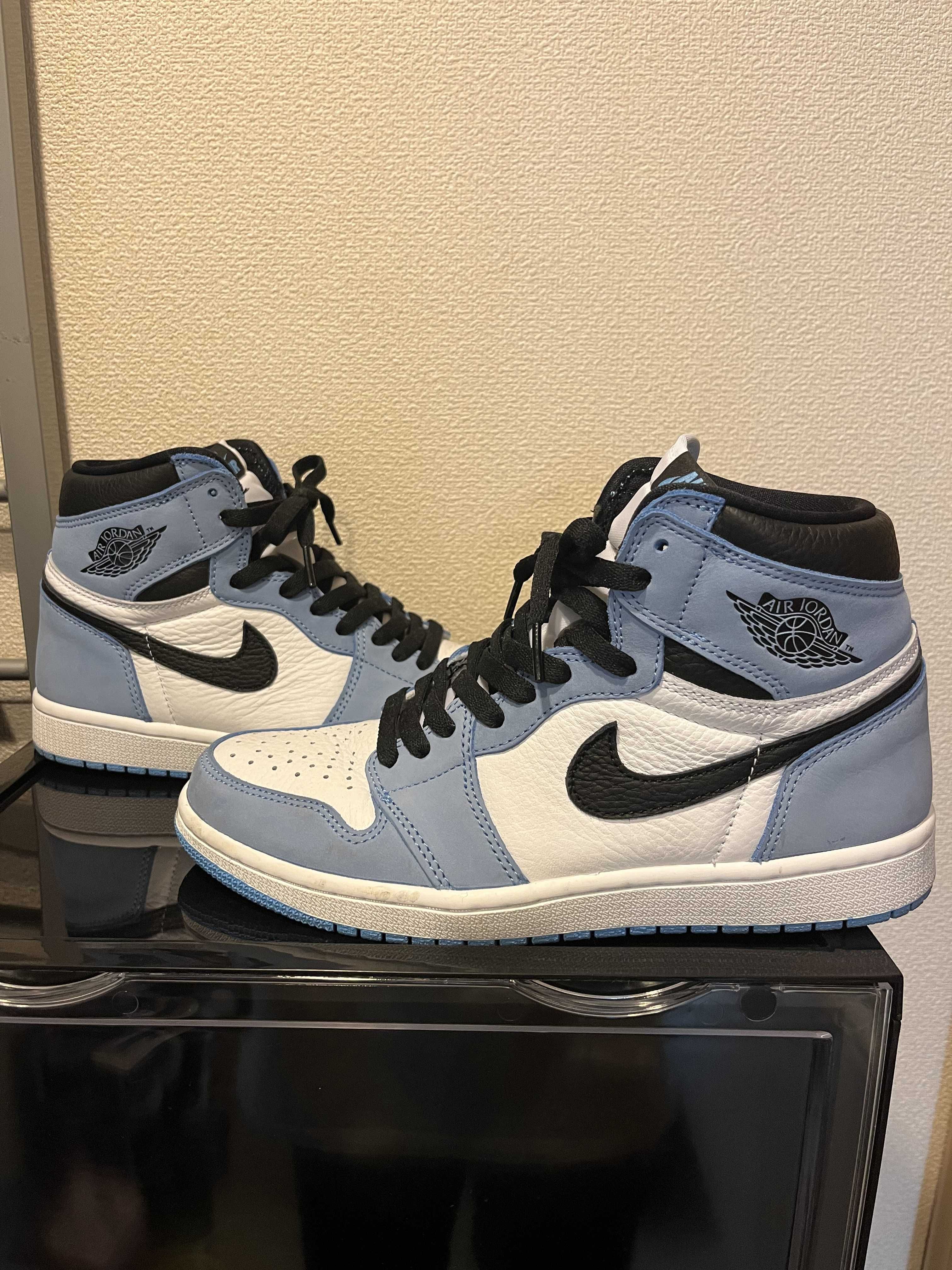 Nike Air Jordan 1 High OG "University Blue"