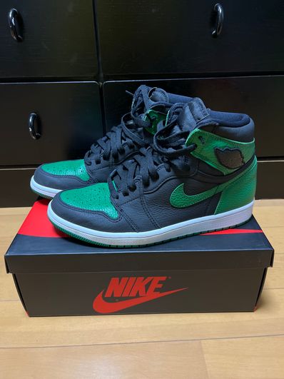 Nike Air Jordan 1 Retro High OG "Black/Pine Green" (2020)