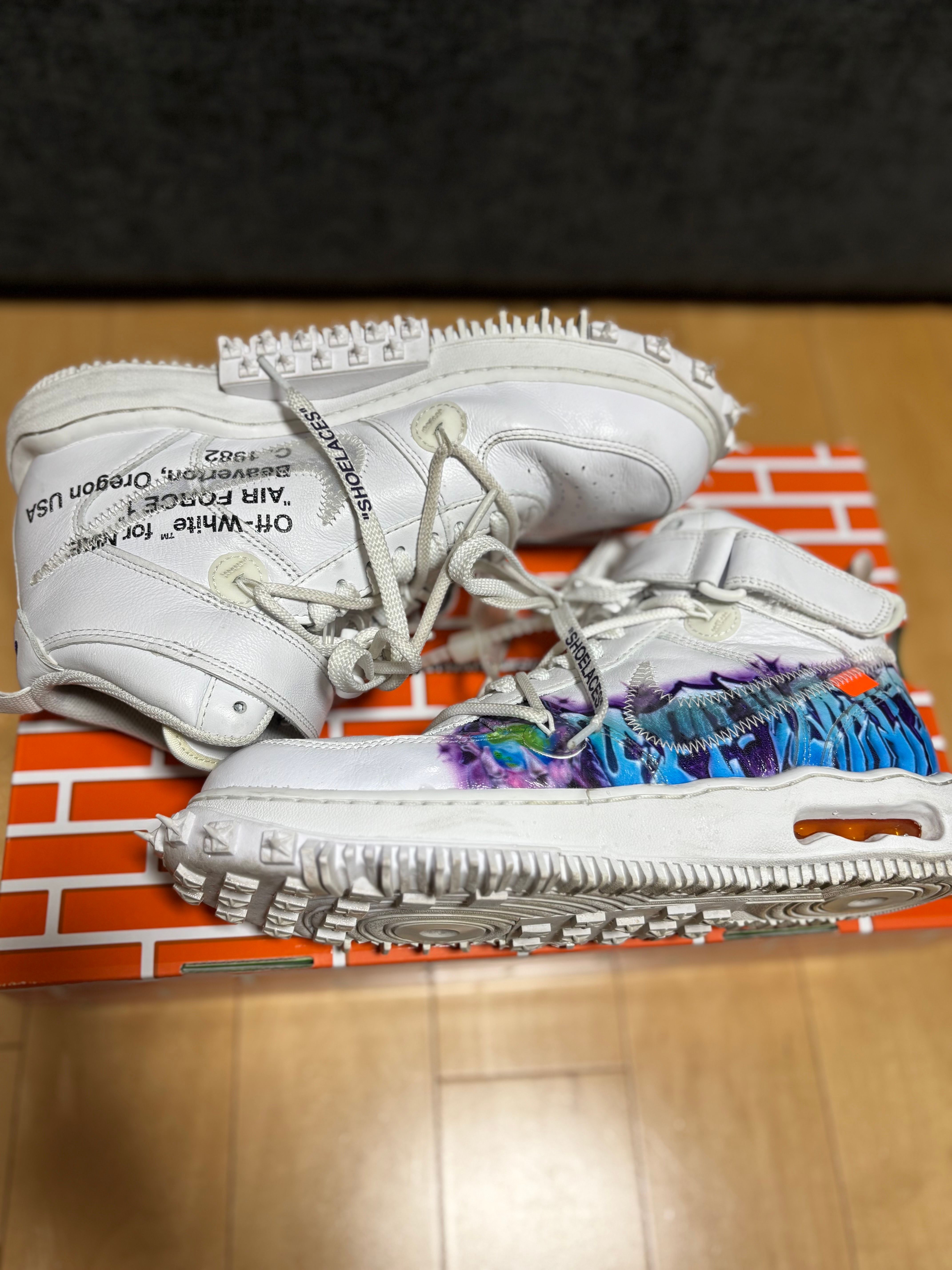 Off-White × Nike Air Force 1 Mid "Graffiti"