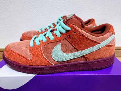 Nike SB Dunk Low Pro PRM "Mystic Red and Rosewood"