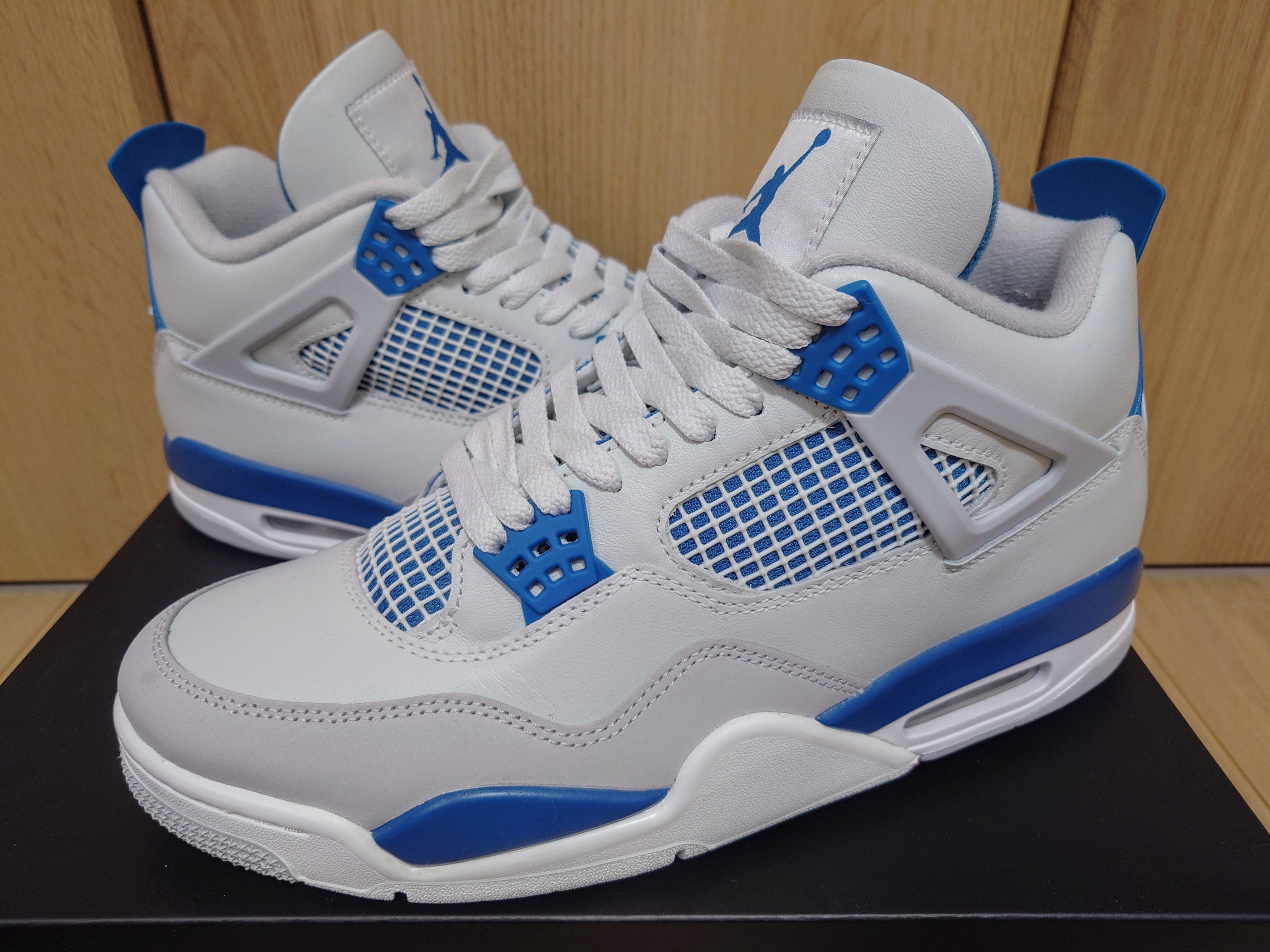 Nike Air Jordan 4 Retro "Industrial Blue"