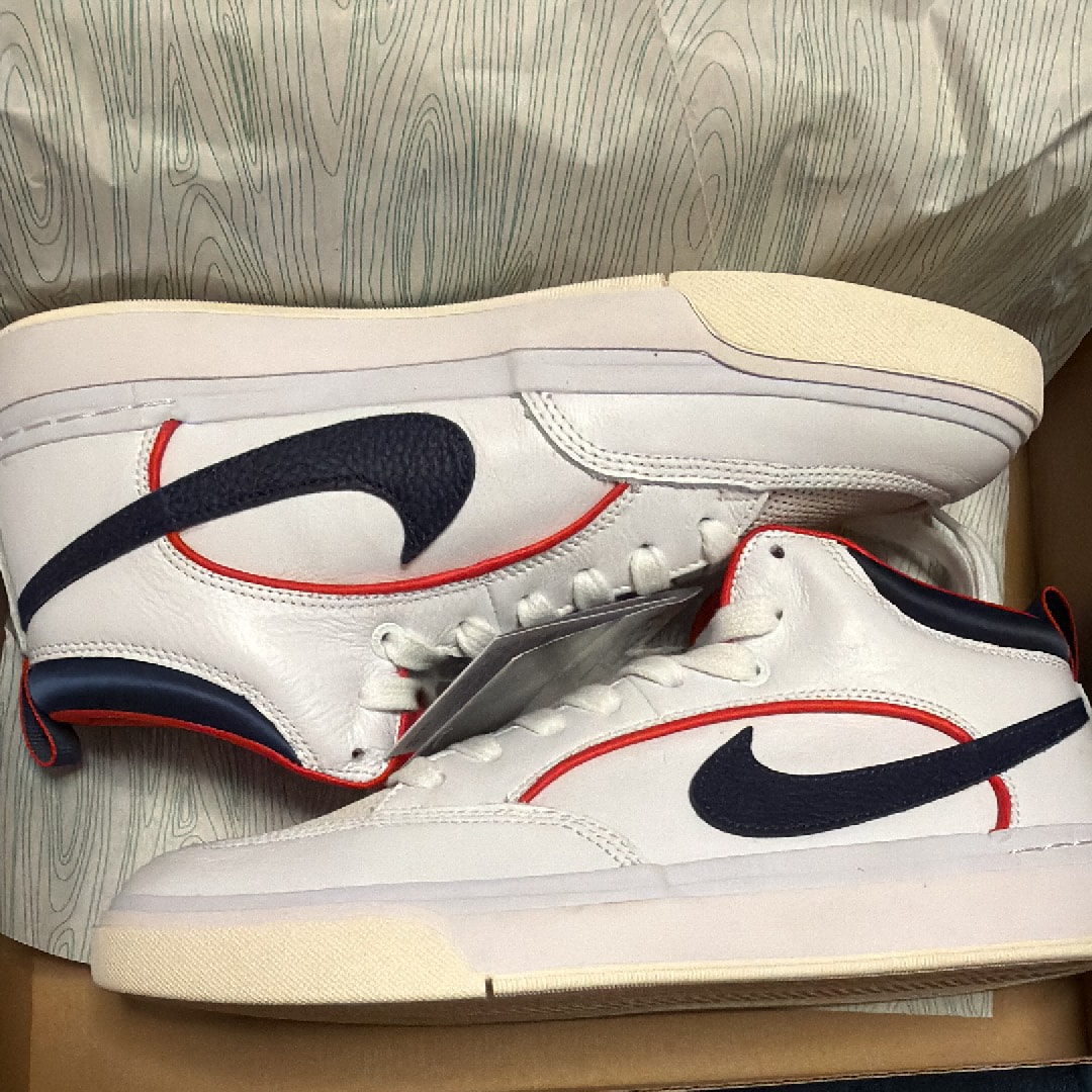 Nike SB React Leo "White/Midnight Navy"