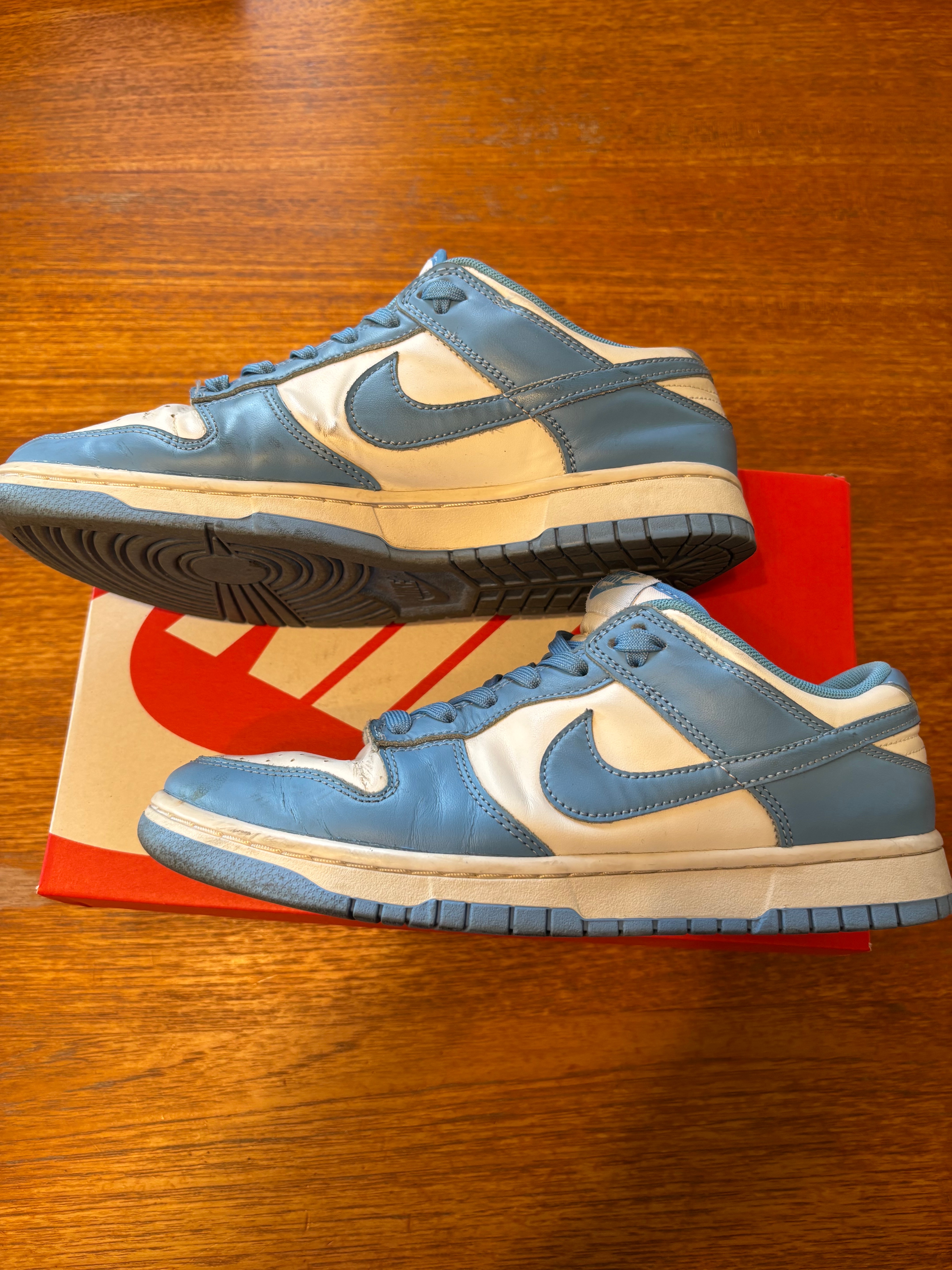 Nike Dunk Low "University Blue"