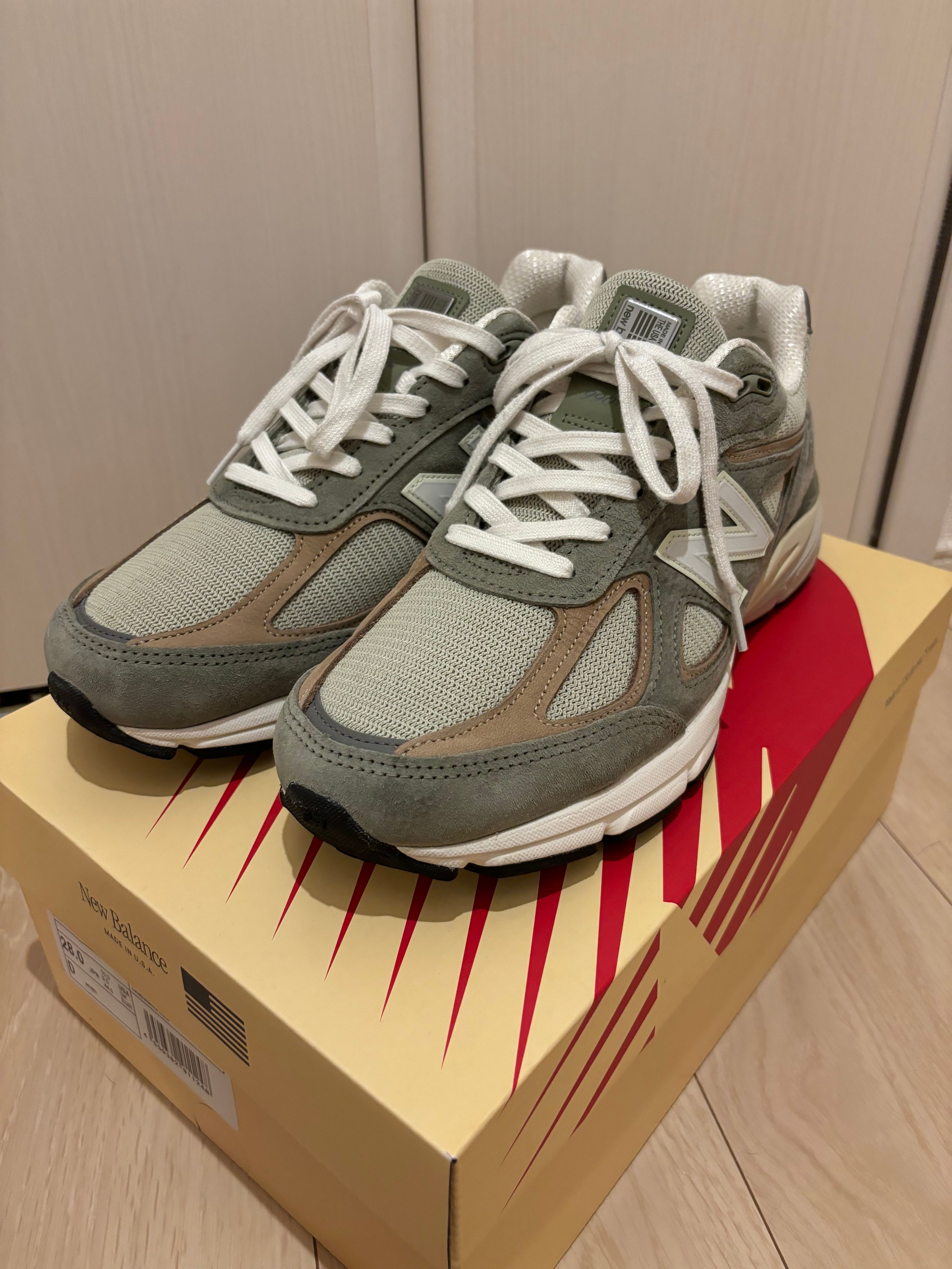 New Balance 990V4 "Olive"