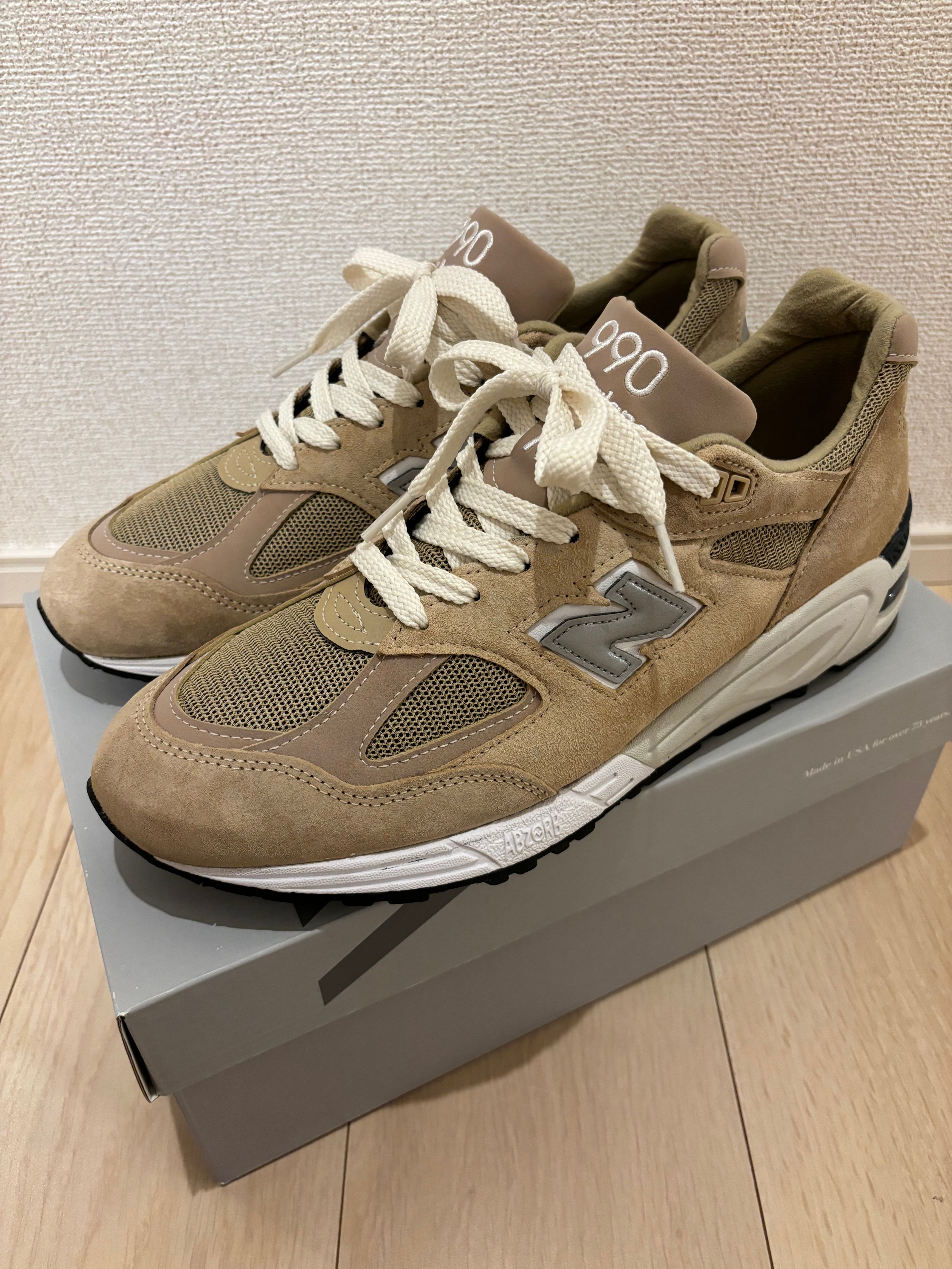 KITH × New Balance 990V2 "Tan"